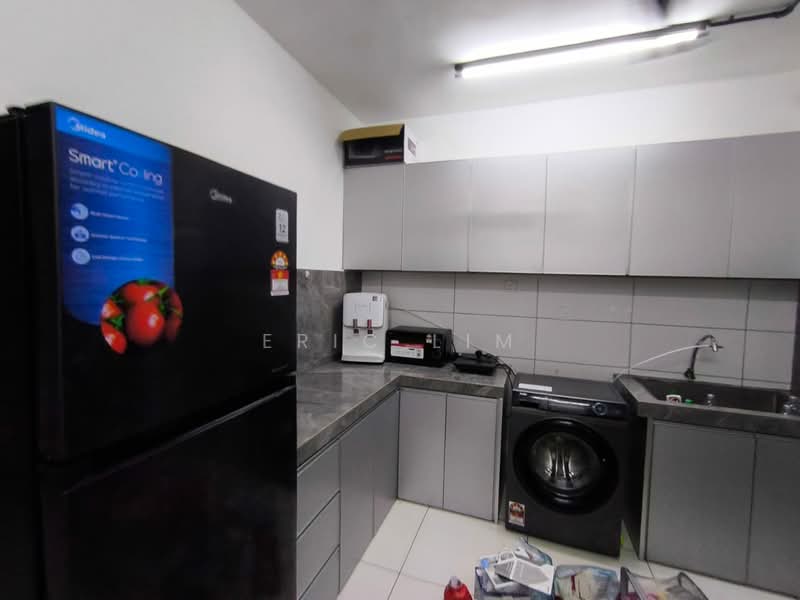 Kediaman Servis untuk Disewa di The New Duo @ Edumetro - Eric Lim - Kitchen - PropertyGuru.com.my