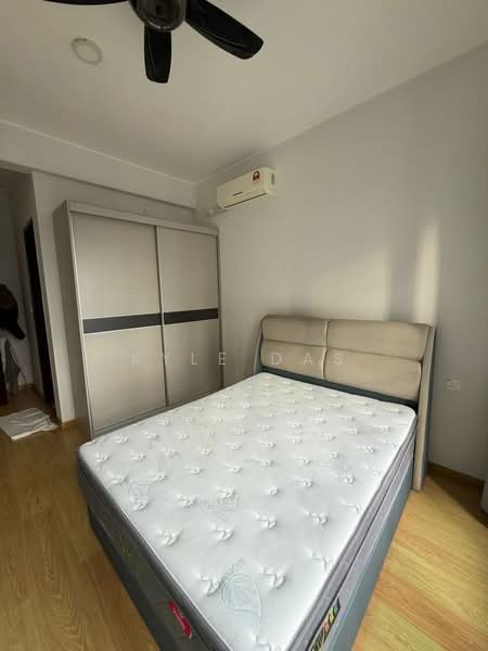 Condominium for Rent at Royal Strand @ Country Garden Danga Bay - Kyle Das - Bedroom - PropertyGuru.com.my