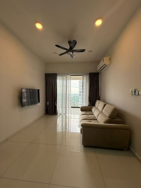 Condominium for Rent at Royal Strand @ Country Garden Danga Bay - Kyle Das - Living Room - PropertyGuru.com.my