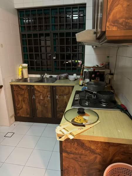 Condominium for Rent at The Straits View Condominium - Alexy Lim - Kitchen - PropertyGuru.com.my