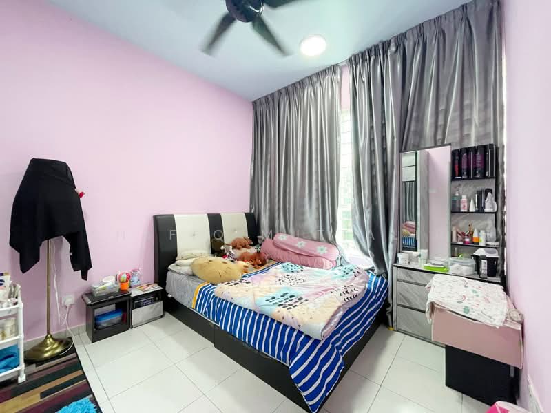 Service Residence for Sale at The Zizz @ Damansara North - Shafiq Muttalib - Bedroom - PropertyGuru.com.my