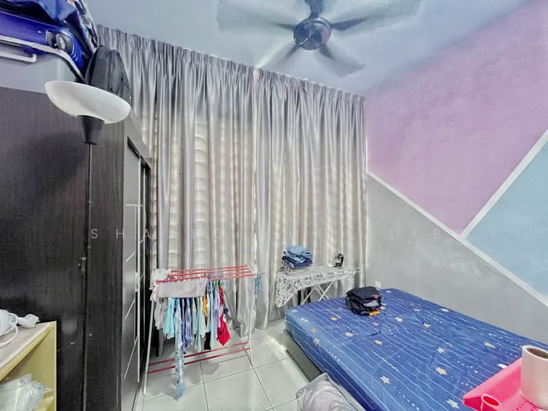 Service Residence for Sale at The Zizz @ Damansara North - Shafiq Muttalib - Bedroom - PropertyGuru.com.my