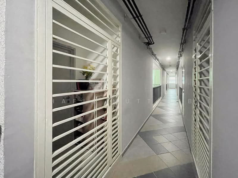 Service Residence for Sale at The Zizz @ Damansara North - Shafiq Muttalib - Corridor - PropertyGuru.com.my