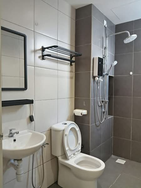 Pangsapuri untuk Disewa di Sierra Heights (Residensi Siera Perdana) - Alexy Lim - Bathroom - PropertyGuru.com.my