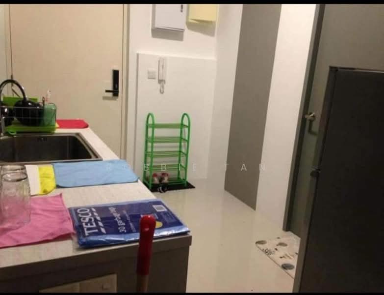 Servis Apartment untuk Disewa di Meridin Suites @ The Meridin - Robbie Tan - Kitchen - PropertyGuru.com.my