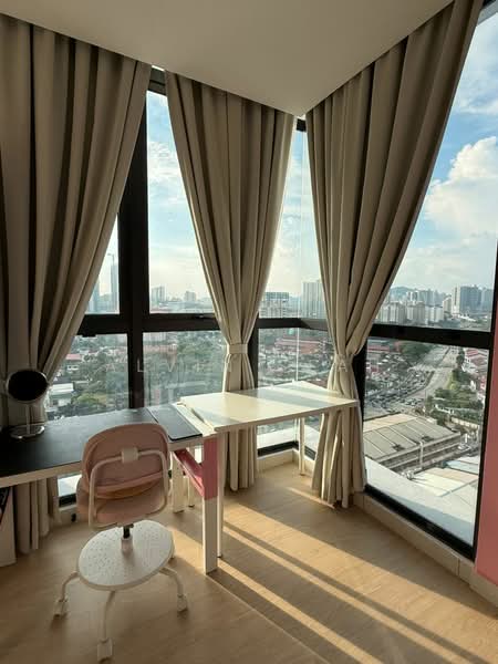 Service Residence for Sale in Damansara Jaya (Petaling Jaya) - Alvin Seah - Study - PropertyGuru.com.my