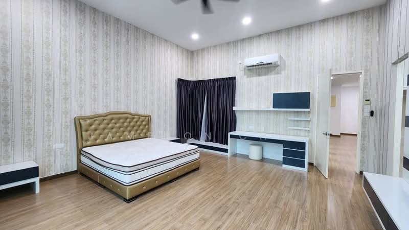 Rumah Banglo untuk Dijual di Taman Desa Tebrau (Tebrau) - Jameson Choo - Bedroom - PropertyGuru.com.my