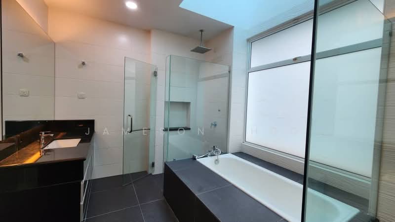 Rumah Banglo untuk Dijual di Taman Desa Tebrau (Tebrau) - Jameson Choo - Bathroom - PropertyGuru.com.my
