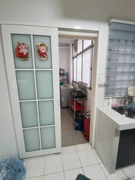 Apartment for Sale at Bayu Puteri - Alex Yin - Kitchen - PropertyGuru.com.my