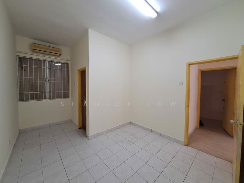 2.5-storey Terraced House for Sale in Puchong (Selangor) - Shanice Low - Interior - PropertyGuru.com.my