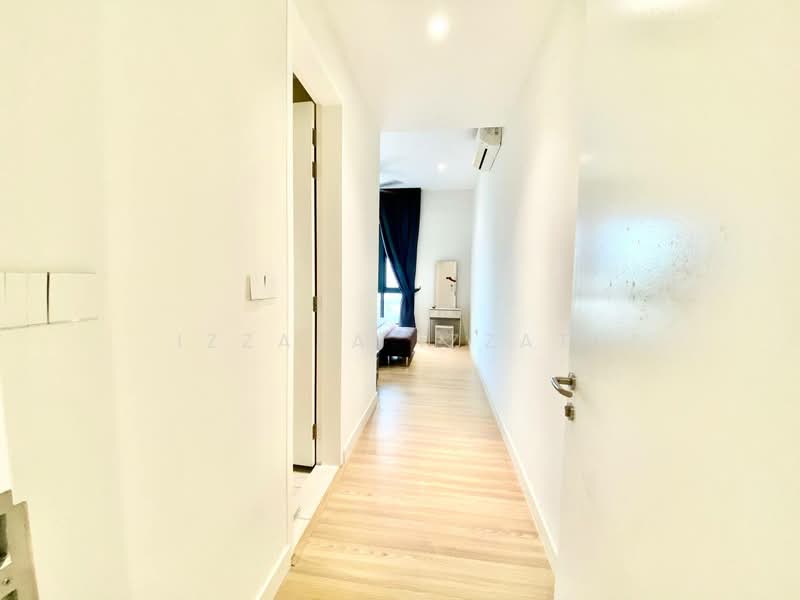 Servis Apartment untuk Disewa di UNIO Residence - Izzaza Izzati - Corridor - PropertyGuru.com.my