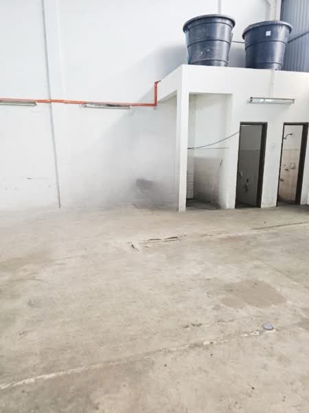 Terrace Factory for Sale in Taman Perindustrian Tanjong Minyak Perdana (Tanjong Minyak) - Cherry . - Interior - PropertyGuru.com.my