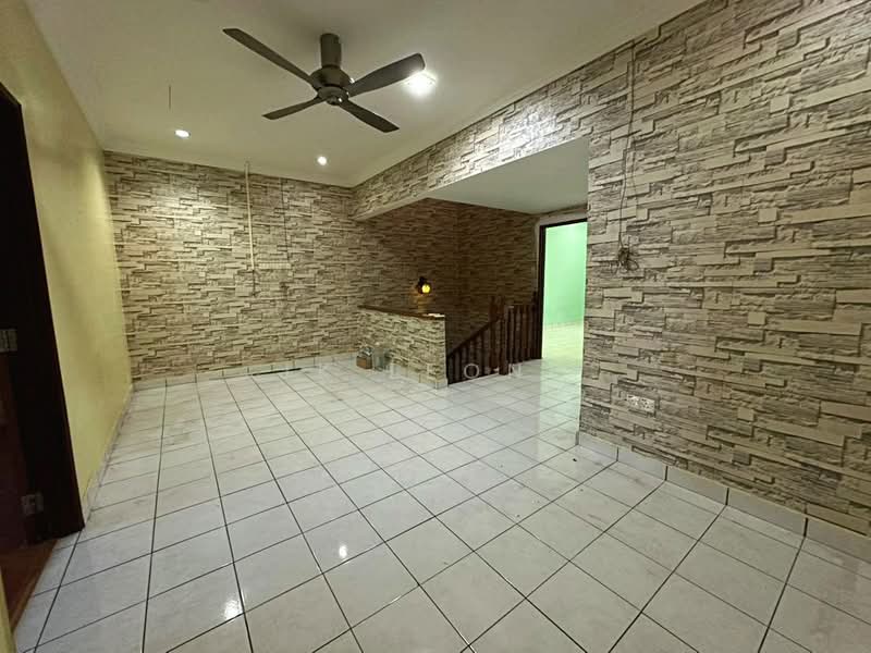 Flat for Sale at Taman Daya - Jalan Nibong 48 - JK Leong - Living Room - PropertyGuru.com.my
