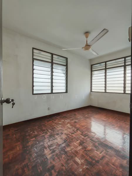 Apartment for Sale at Aquamarine - John Teh - Interior - PropertyGuru.com.my
