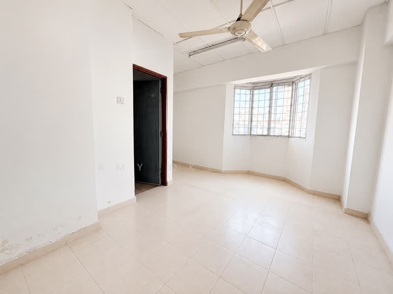 Apartment for Sale at Tasik Heights Apartment - Amy Oktavia - Interior - PropertyGuru.com.my
