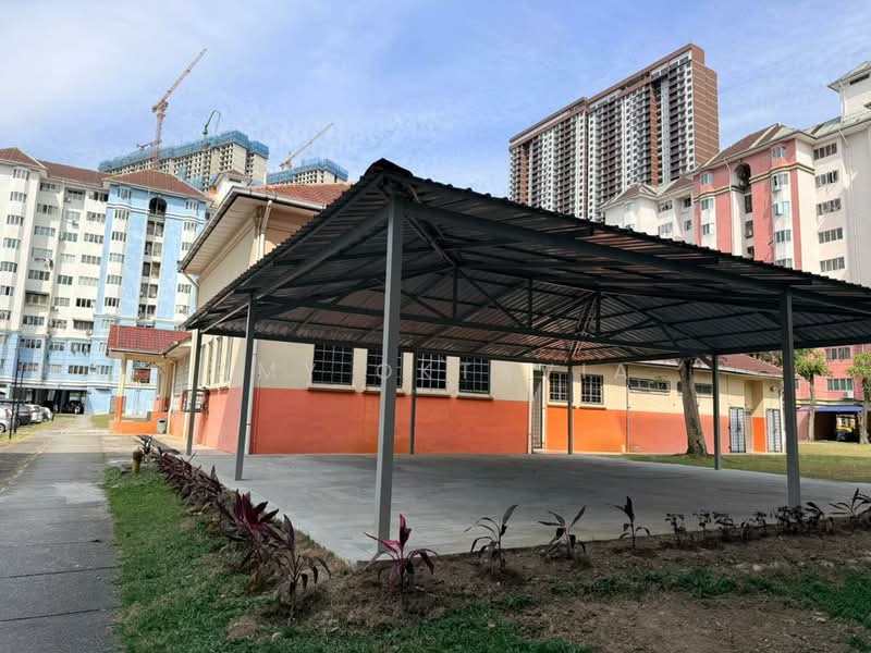 Apartment for Sale at Tasik Heights Apartment - Amy Oktavia - Exterior - PropertyGuru.com.my