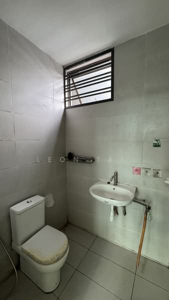 Condominium for Sale at PARC Regency (Residensi Masai) - Leon Tan - Bathroom - PropertyGuru.com.my