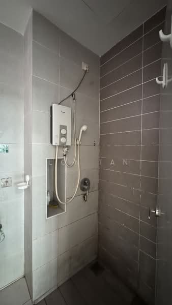 Condominium for Sale at PARC Regency (Residensi Masai) - Leon Tan - Bathroom - PropertyGuru.com.my