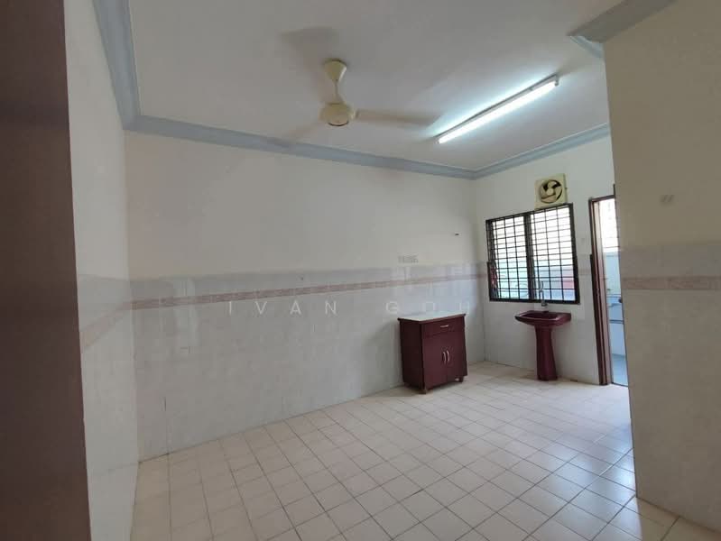 Rumah Teres 2 Tingkat untuk Dijual di Taman Semabok Jaya (Semabok) - Ivan Goh - PropertyGuru.com.my