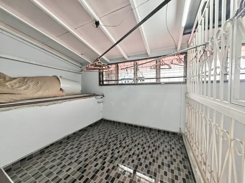 Rumah Teres 1.5 Tingkat untuk Dijual di Kepong Baru (Kepong) - Jecelyn Yeoh - Balcony - PropertyGuru.com.my