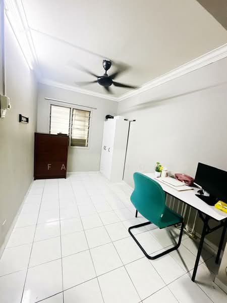 Rumah Teres 2.5 Tingkat untuk Dijual di Seksyen 19 (Shah Alam) - Fazie Noor - Study - PropertyGuru.com.my
