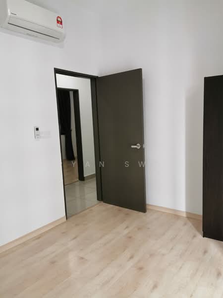 Condominium for Sale at The Henge - Ryan Swe - Interior - PropertyGuru.com.my