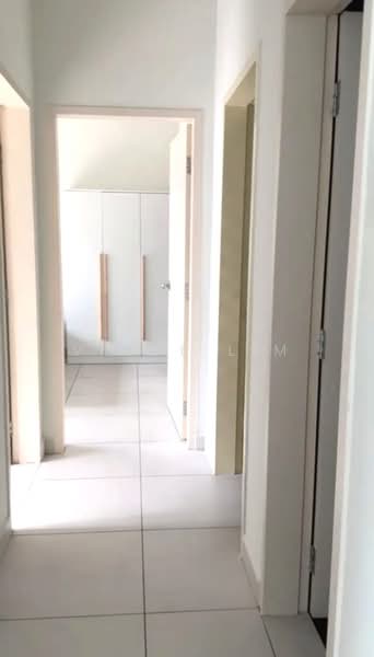 Service Residence for Rent at Majestic Maxim - Vince Lim - Corridor - PropertyGuru.com.my