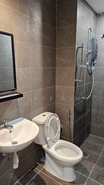 Service Residence for Rent at Majestic Maxim - Vince Lim - Bathroom - PropertyGuru.com.my