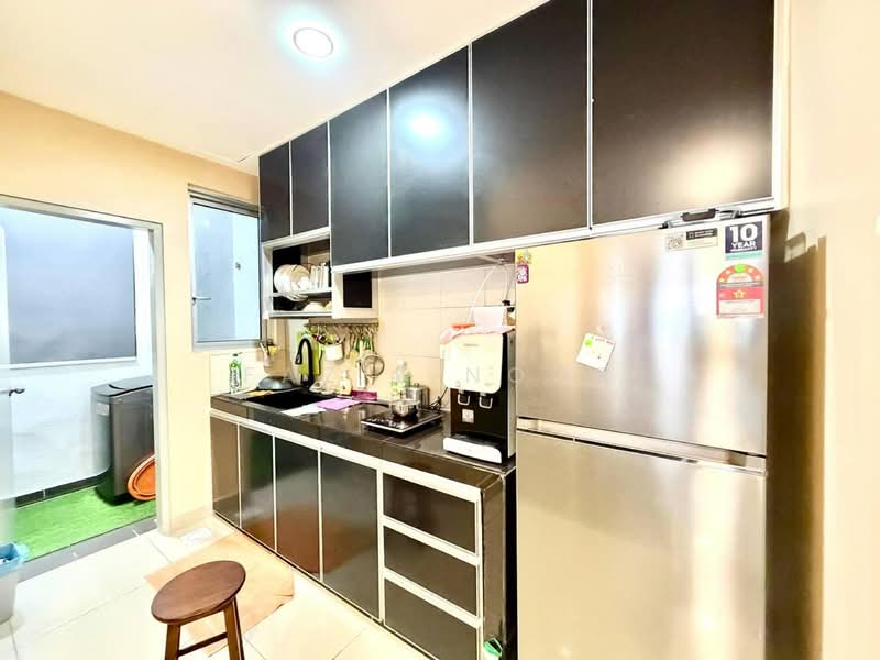 Service Residence for Sale at SkyLake Residence - Fazie Noor - Kitchen - PropertyGuru.com.my