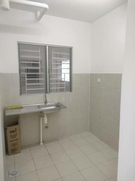 Apartment for Sale at D'Kristal - RIZ1 . - Kitchen - PropertyGuru.com.my