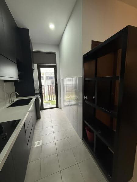 Rumah Teres 2-Tingkat untuk Disewa di Setia Safiro (Cyberjaya) - Liew She Anne - Kitchen - PropertyGuru.com.my