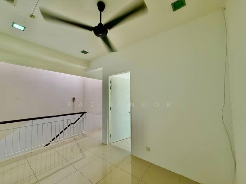 Rumah Teres 2 Tingkat untuk Dijual di Taman Nadayu 92 (Kajang) - Fazie Noor - Interior - PropertyGuru.com.my