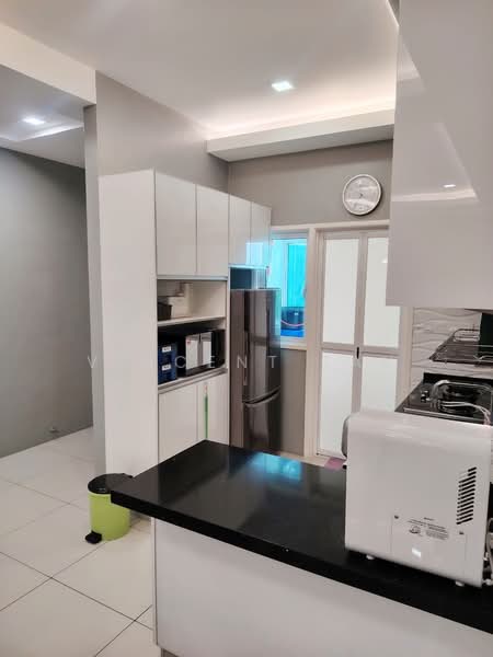 Condominium for Rent at The Peak Residences - Vincent Tan - Kitchen - PropertyGuru.com.my