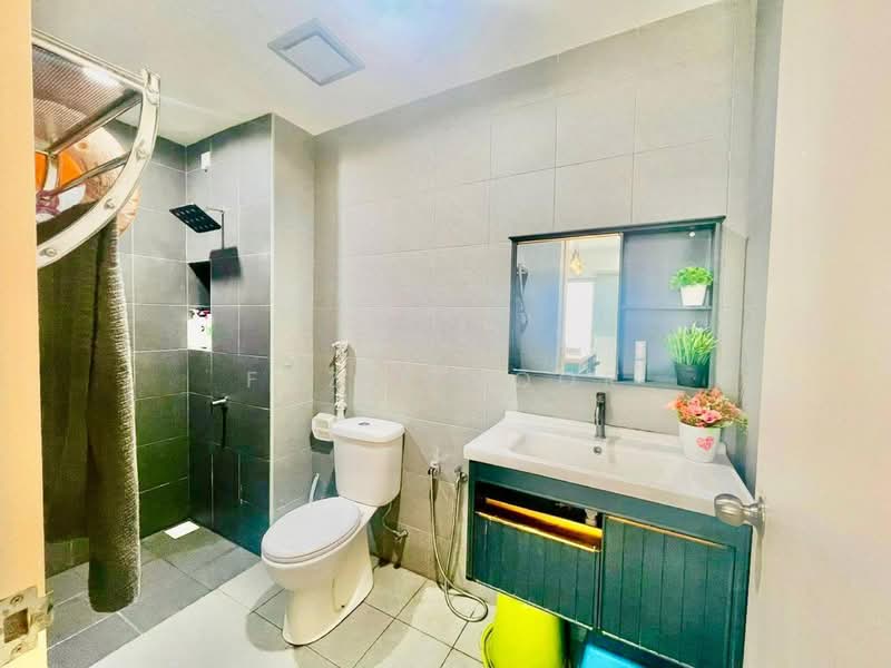 2-storey Terraced House for Sale in Eco Forest (Semenyih) - Fazie Noor - Bathroom - PropertyGuru.com.my