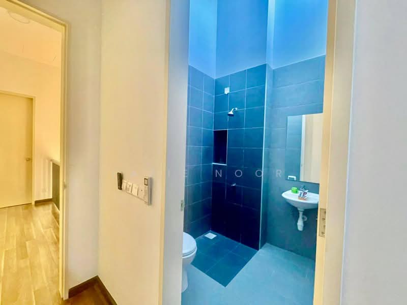 2-storey Terraced House for Sale in Eco Forest (Semenyih) - Fazie Noor - Bathroom - PropertyGuru.com.my