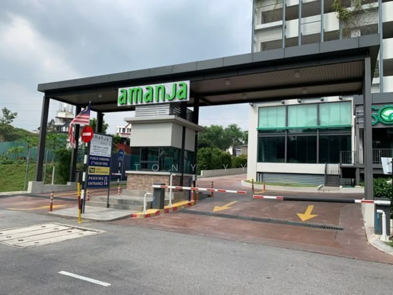 Condominium for Sale at Amanja - Tony YY - Entrance - PropertyGuru.com.my