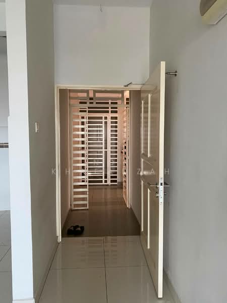 Condominium for Rent at Kristal View - Nor Khafadzah - Entrance - PropertyGuru.com.my