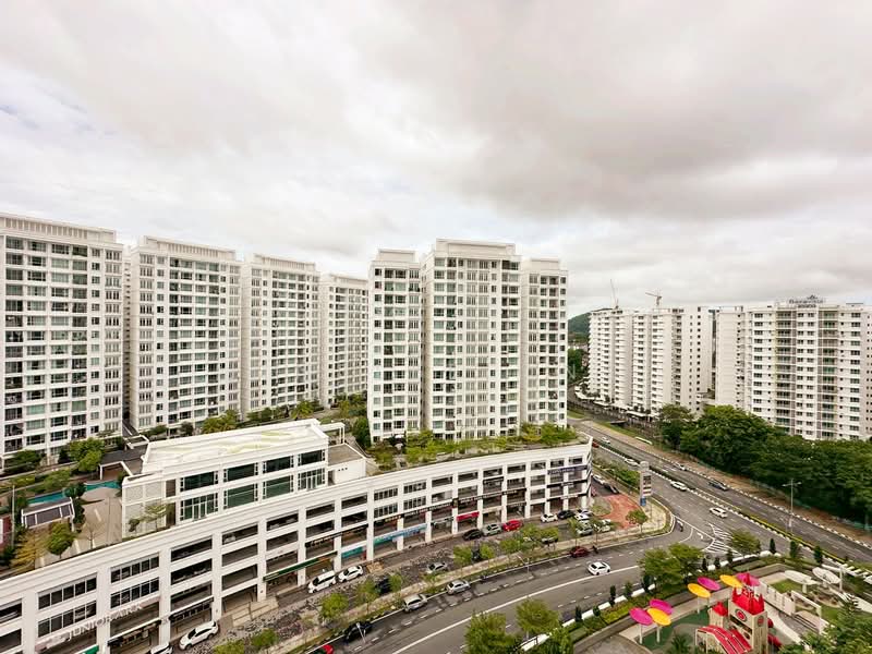 Kondominium untuk Disewa di Lucerne Residences - Jinelle Ong - Exterior - PropertyGuru.com.my