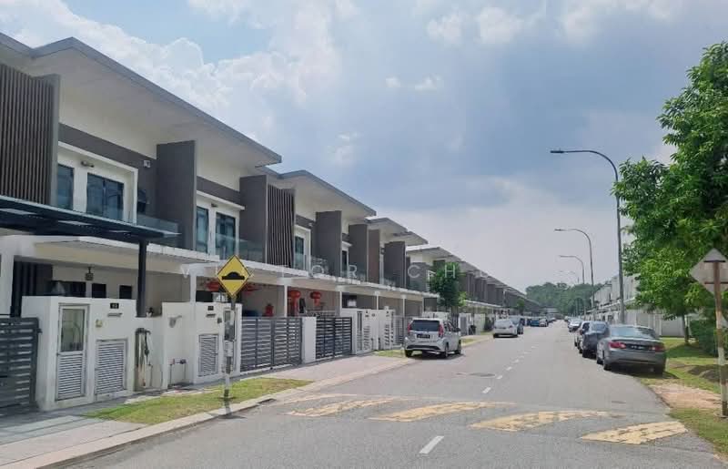Rumah Teres 2 Tingkat untuk Dijual di Semenyih (Selangor) - Victor Chua - Exterior - PropertyGuru.com.my