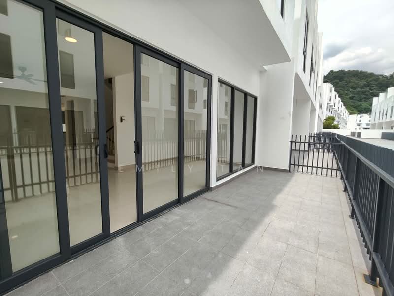 3.5-storey Terraced House for Rent in Damansara Perdana (Selangor) - Emily Tan - Exterior - PropertyGuru.com.my