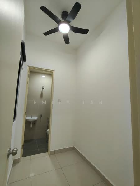 3.5-storey Terraced House for Rent in Damansara Perdana (Selangor) - Emily Tan - Bathroom - PropertyGuru.com.my