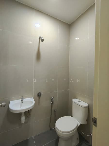 3.5-storey Terraced House for Rent in Damansara Perdana (Selangor) - Emily Tan - Bathroom - PropertyGuru.com.my