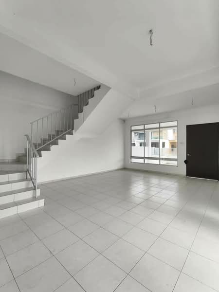 Rumah Teres 2 Tingkat untuk Dijual di Taman Scientex Utama (Senai) - Zack Chow - Living Room - PropertyGuru.com.my