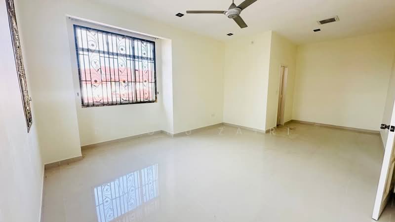 2-storey Terraced House for Sale in Bandar Baru Salak Tinggi (Sepang) - Tengku Zairi - PropertyGuru.com.my