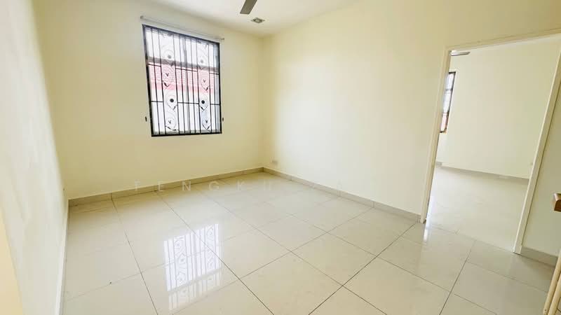 2-storey Terraced House for Sale in Bandar Baru Salak Tinggi (Sepang) - Tengku Zairi - PropertyGuru.com.my