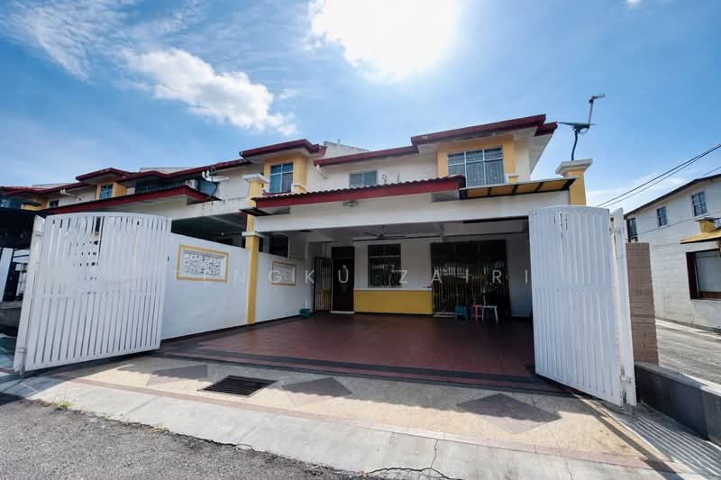 2-storey Terraced House for Sale in Bandar Baru Salak Tinggi (Sepang) - Tengku Zairi - PropertyGuru.com.my