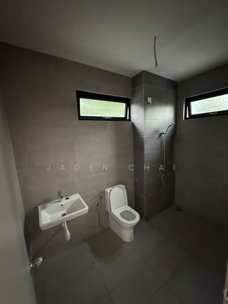 Semi-Detached House for Sale in Ampang (Selangor) - Jaden Chai - Bathroom - PropertyGuru.com.my