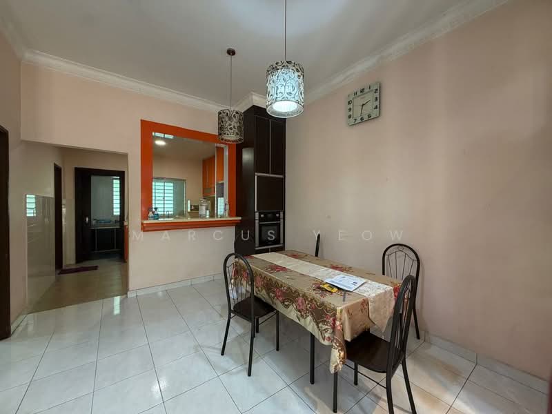 2-storey Terraced House for Rent in Seremban (Negeri Sembilan) - Marcus Yeow - Dining Room - PropertyGuru.com.my