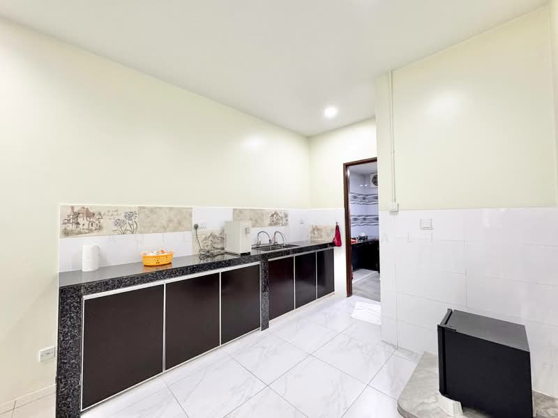 Rumah Teres 2 Tingkat untuk Dijual di Alam Impian (Shah Alam) - Aqillah Razali - Kitchen - PropertyGuru.com.my