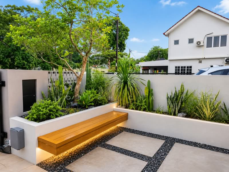 2-storey Terraced House for Sale in Seksyen 8 (Shah Alam) - Joseph Chan - Exterior - PropertyGuru.com.my